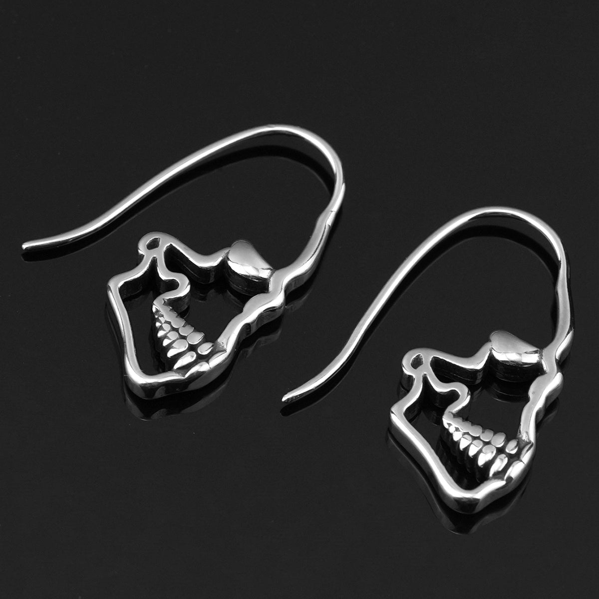 Skull Head Charms Rock Earrings