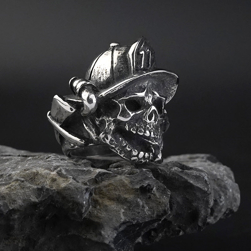 Skull Ring 112