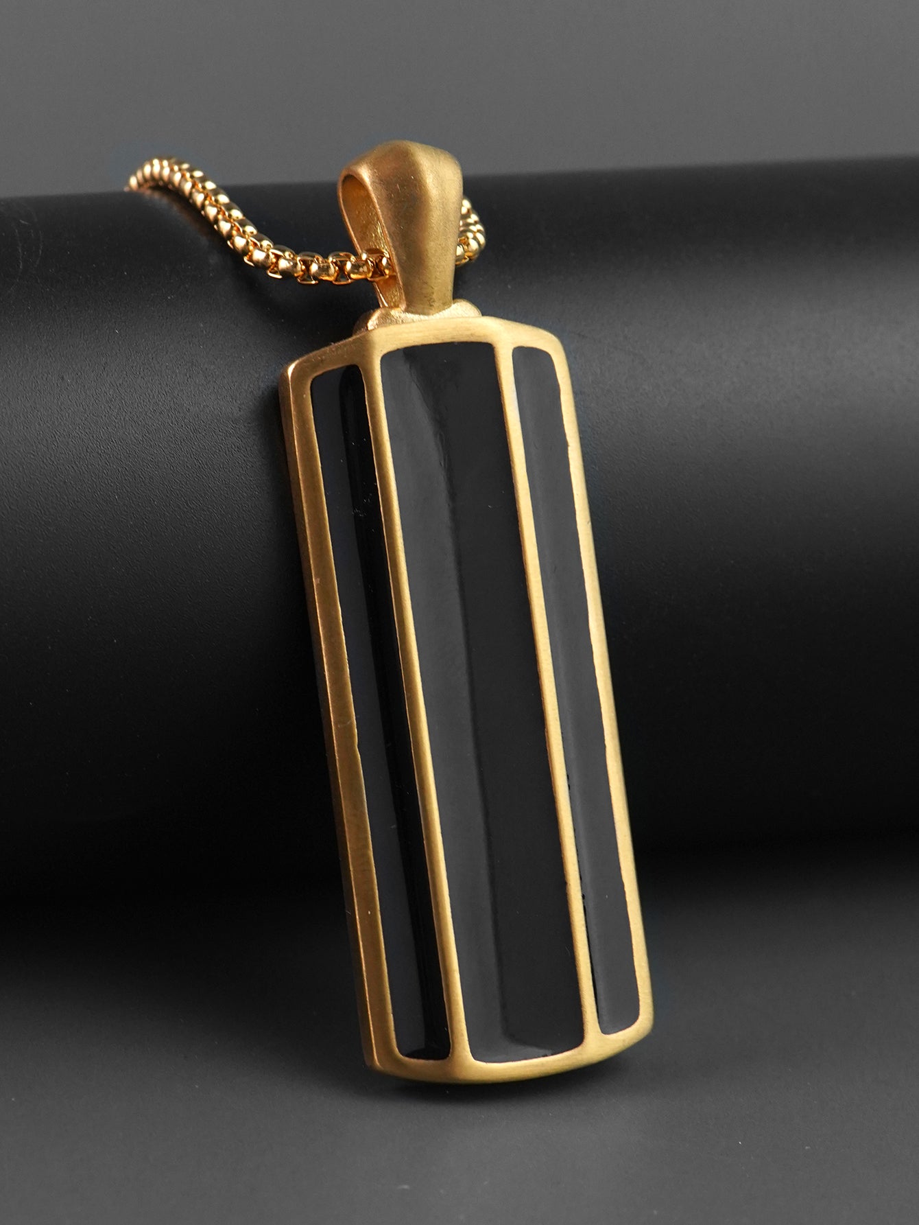 Plating Gold Rectangle Pendant