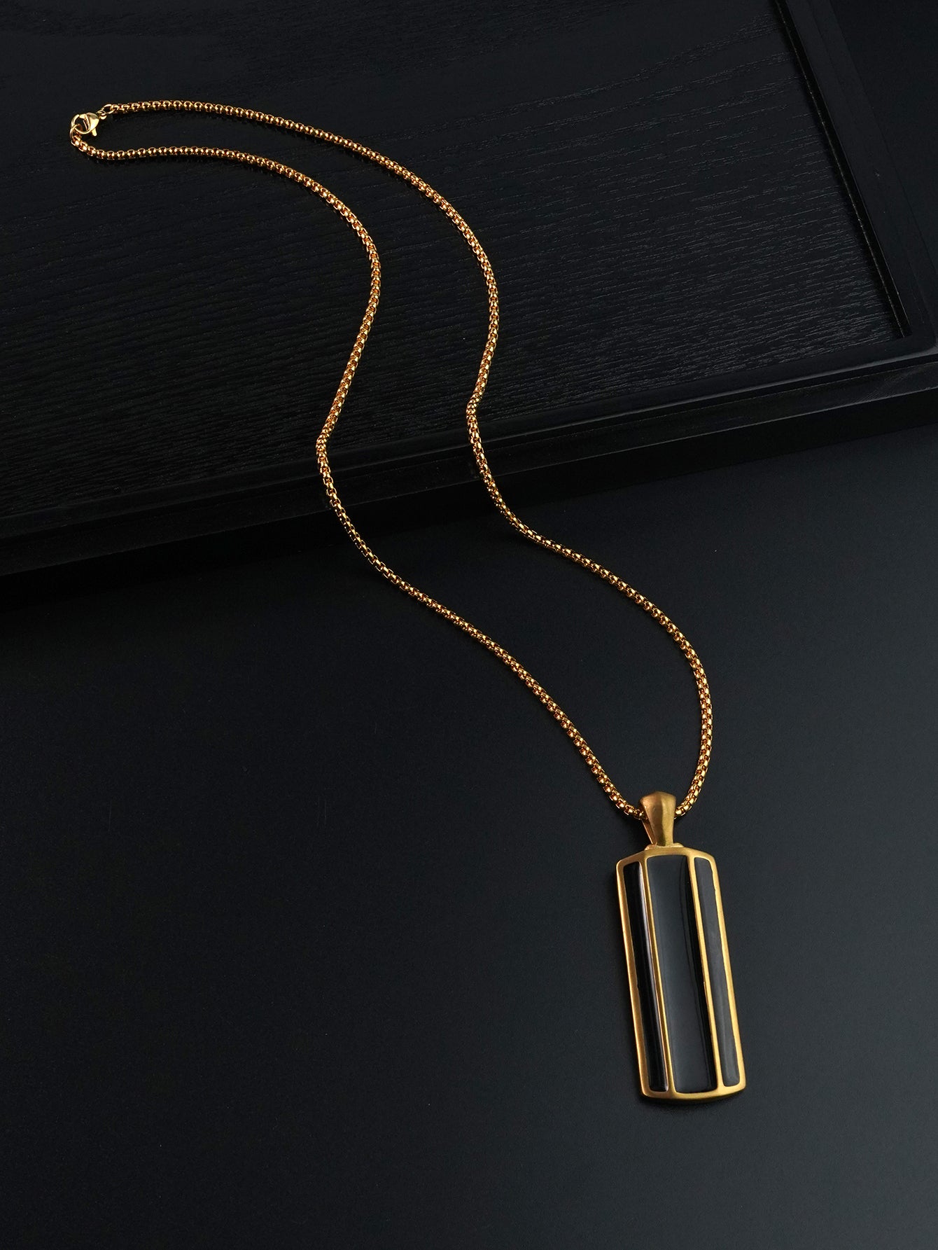 Plating Gold Rectangle Pendant