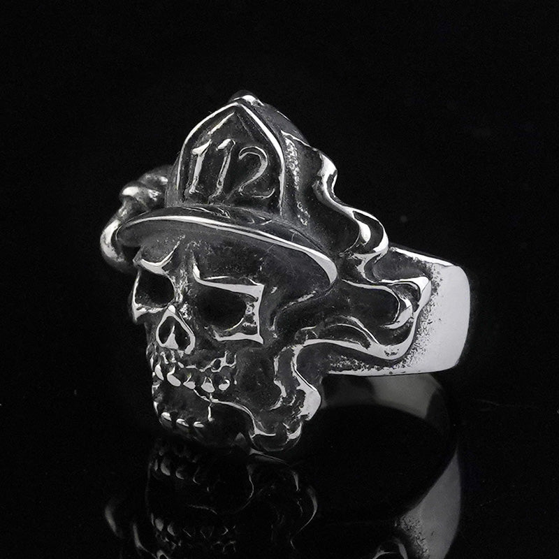 Skull Ring 112