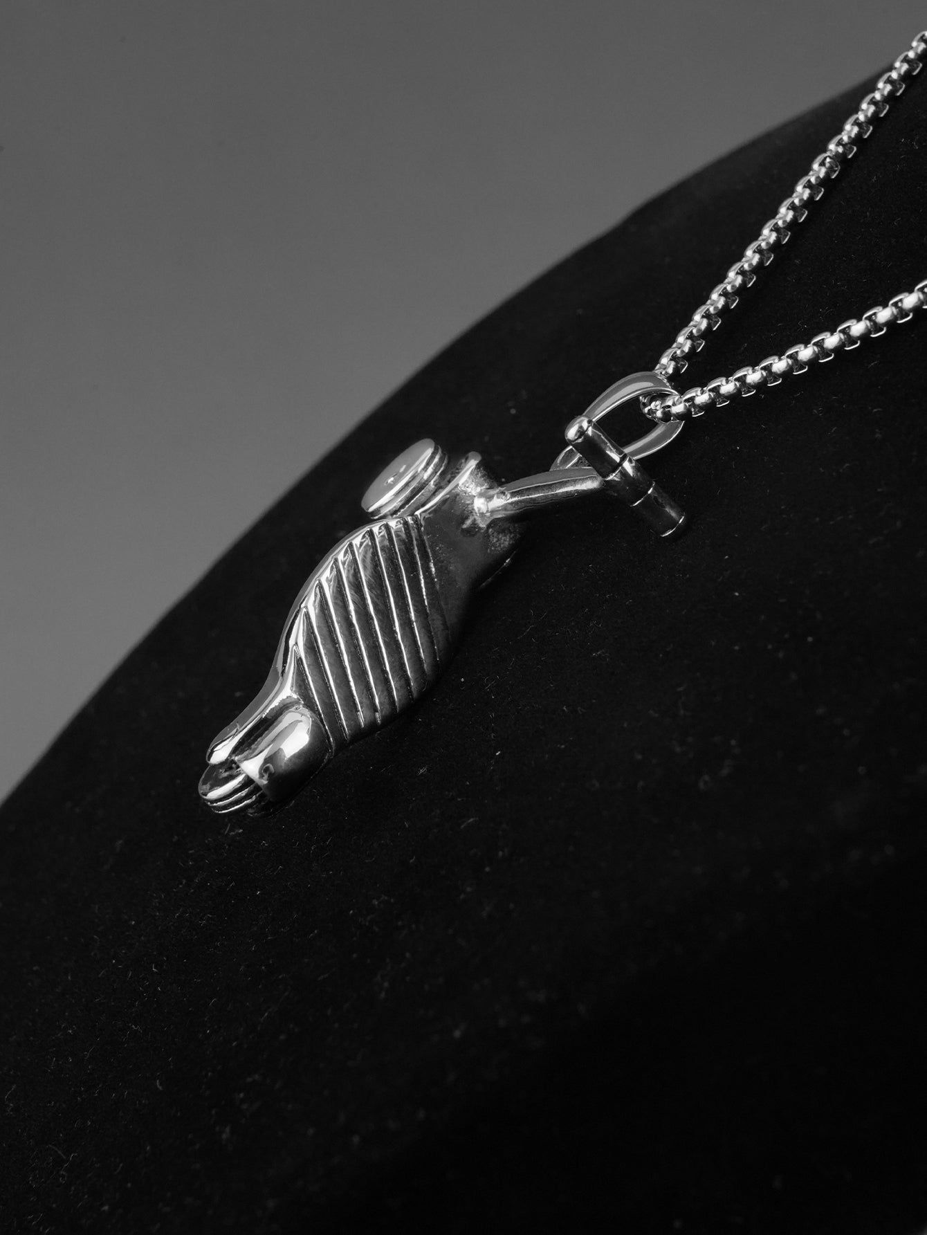 Skateboard Pendant