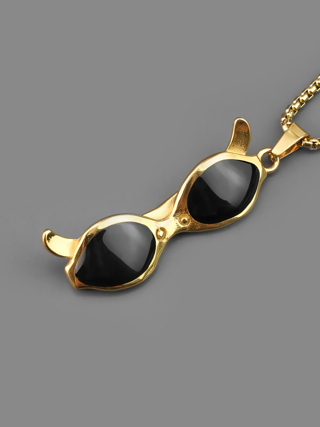 Sun Glasses pendant