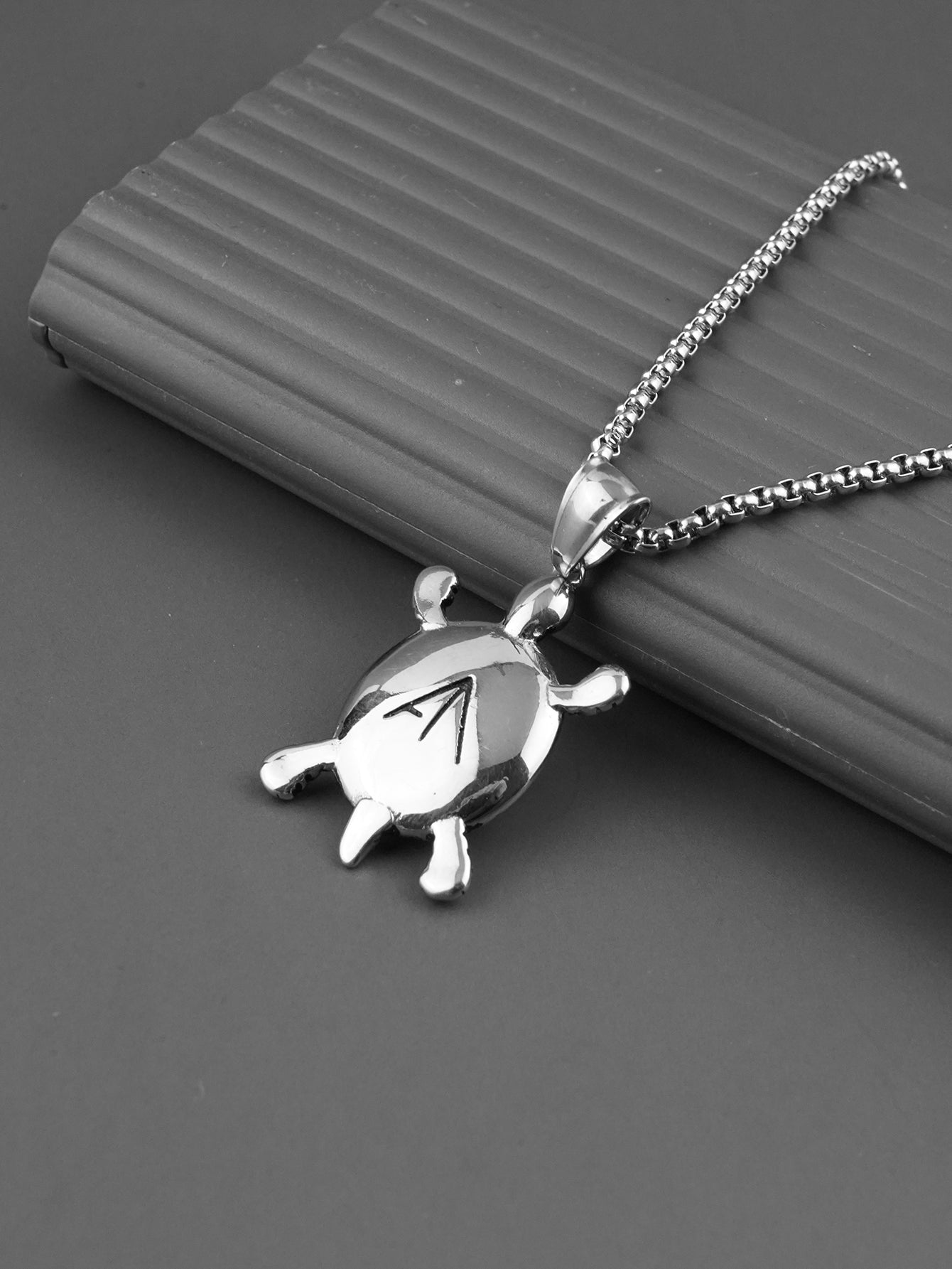 turtle Stainless Steel pendant